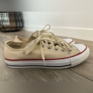 Beige Converse Size 8 Womens
